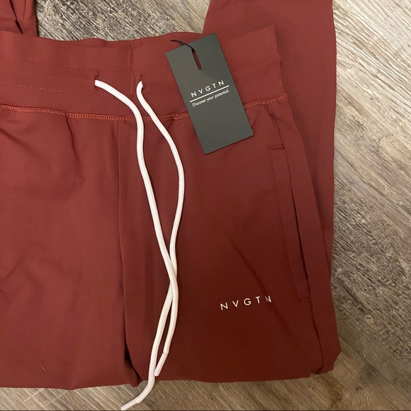 New NVGTN Maroon joggers - Picture 3 of 5